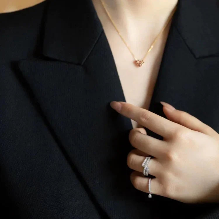 Isaline - Adjustable Waterdrop Ring for Women
