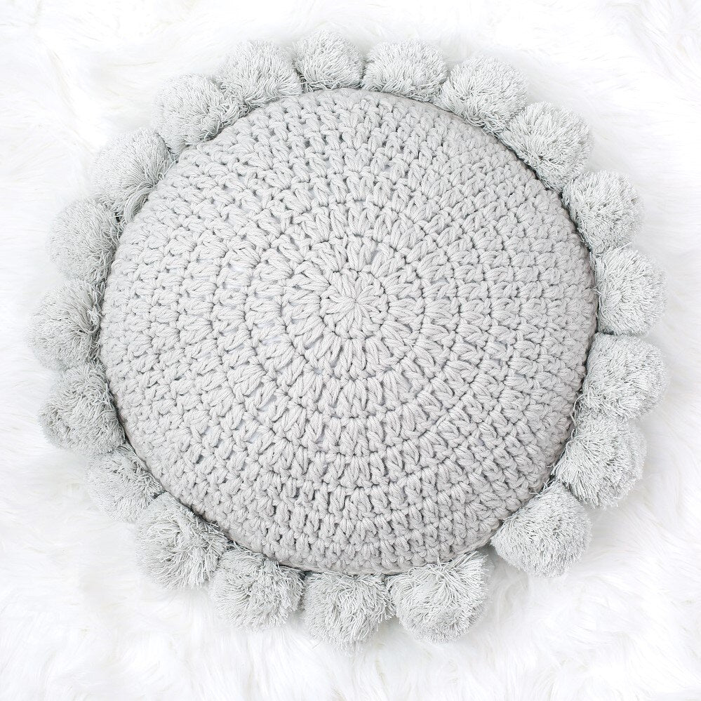 CozyCushion - Stylish Round Decorative Throw Pillow