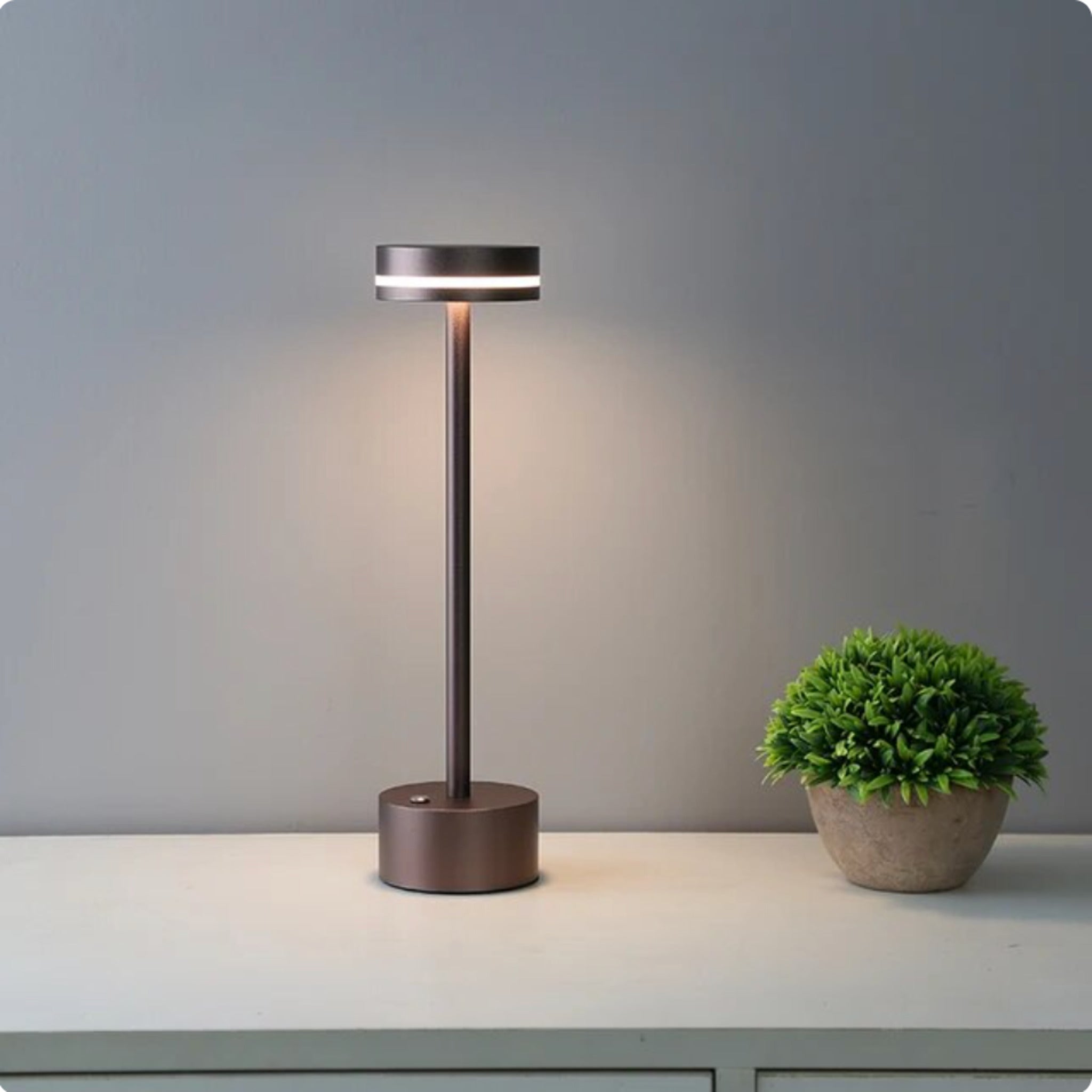 Solara Cordless Touch Table Lamp - Rechargeable