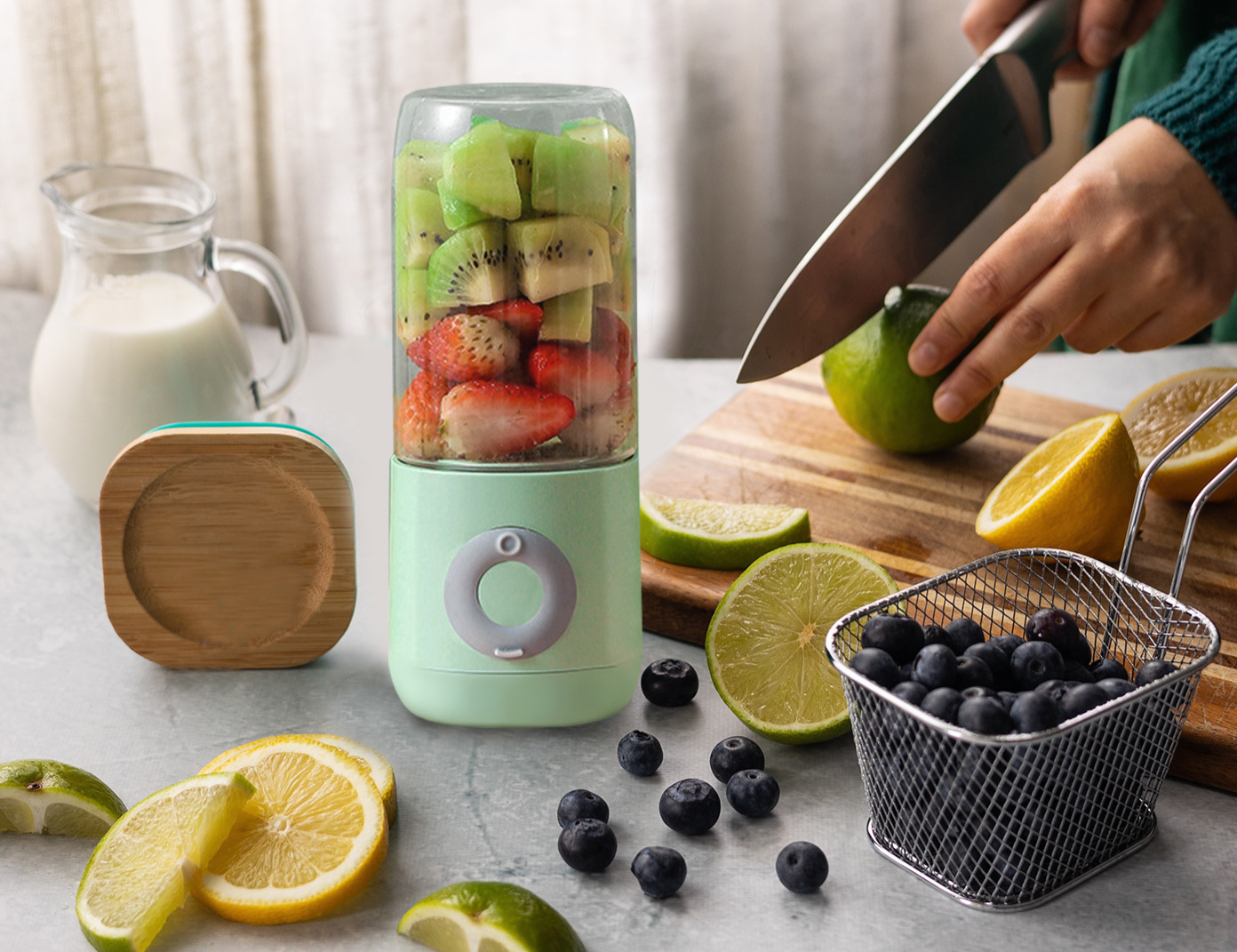 SappBlend Mixer - Portable Cordless Smoothie Blender