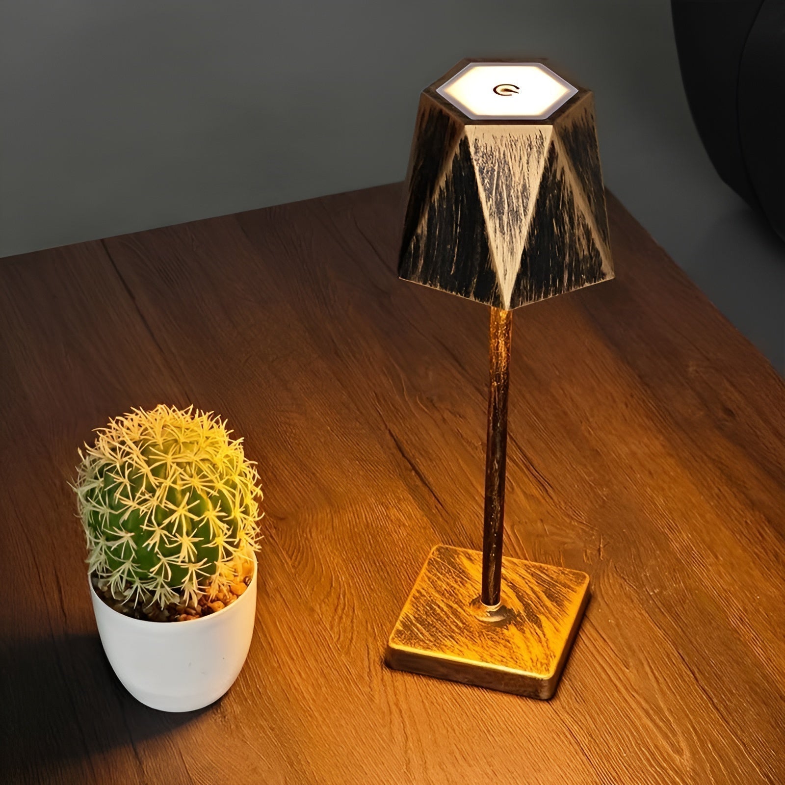 Retro LED Table Lamp - Cordless Rechargeable Light