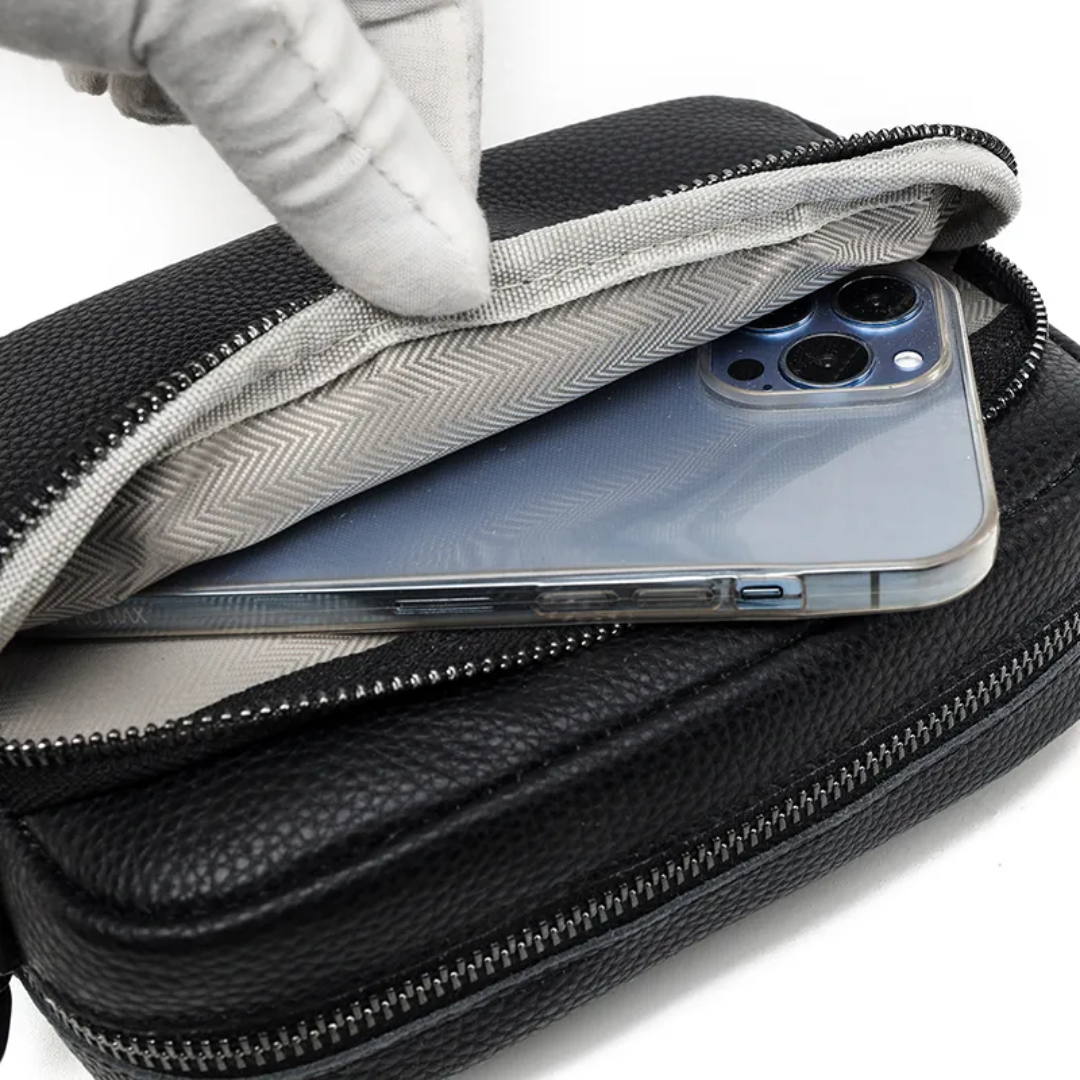 Carrie - Modern Leather Messenger Bag