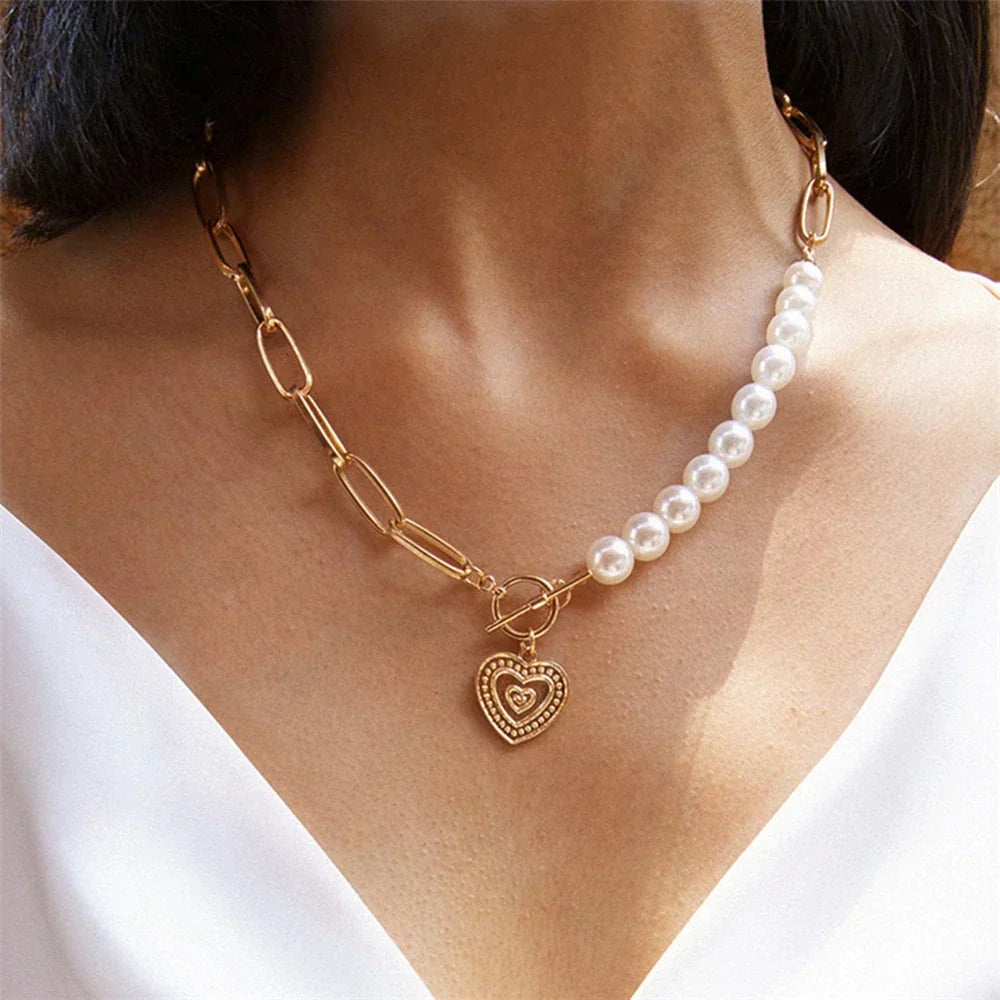 Veerle - Gold Heart Pearl Necklace for Women