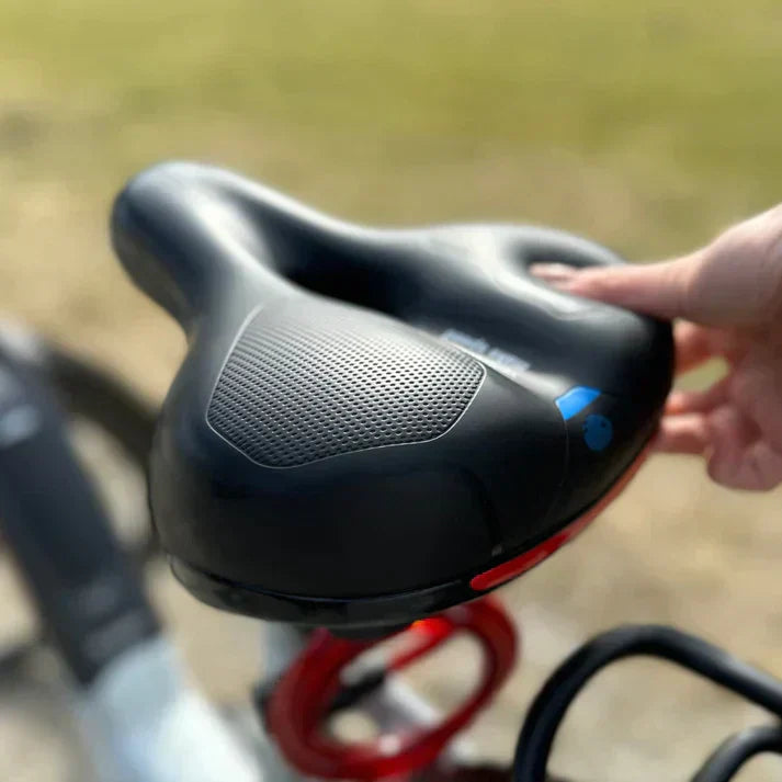 CycleComfort Pro - Ergonomic Gel Bike Saddle
