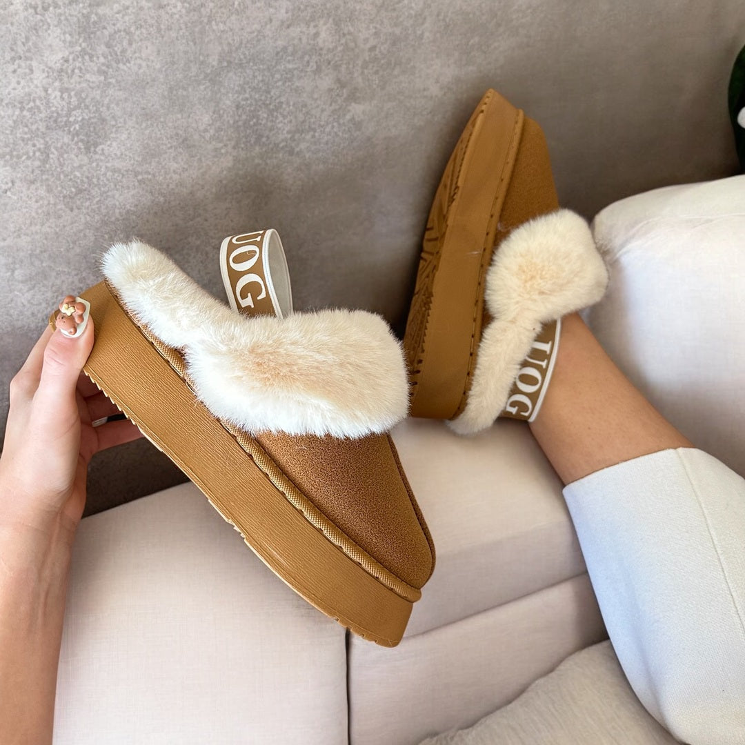 Cozy Plush Fur-Lined Slippers - Comfortable Slip-On Footwear for Autumn and Winter 6