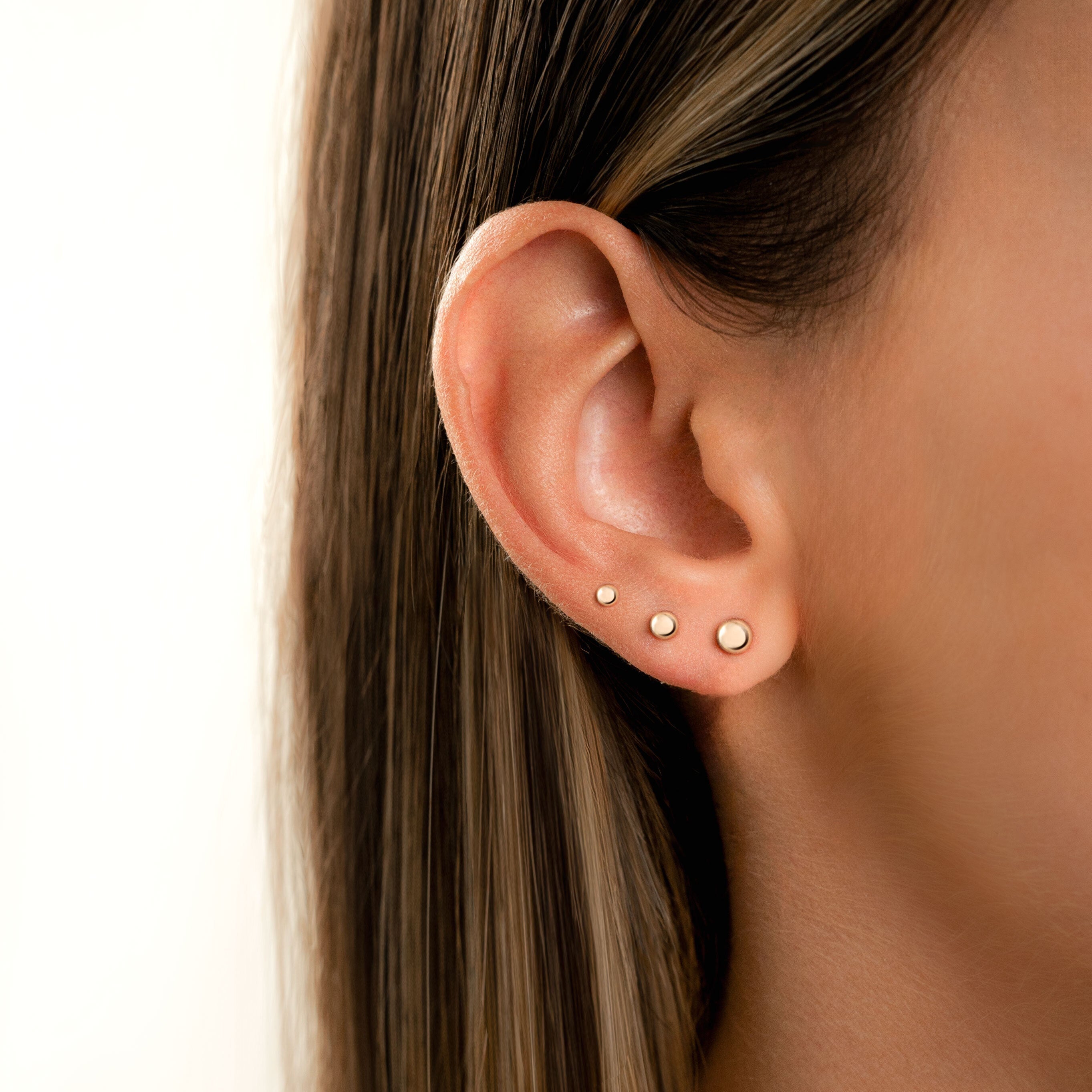 Lunara - Minimalist Silver Stud Earrings