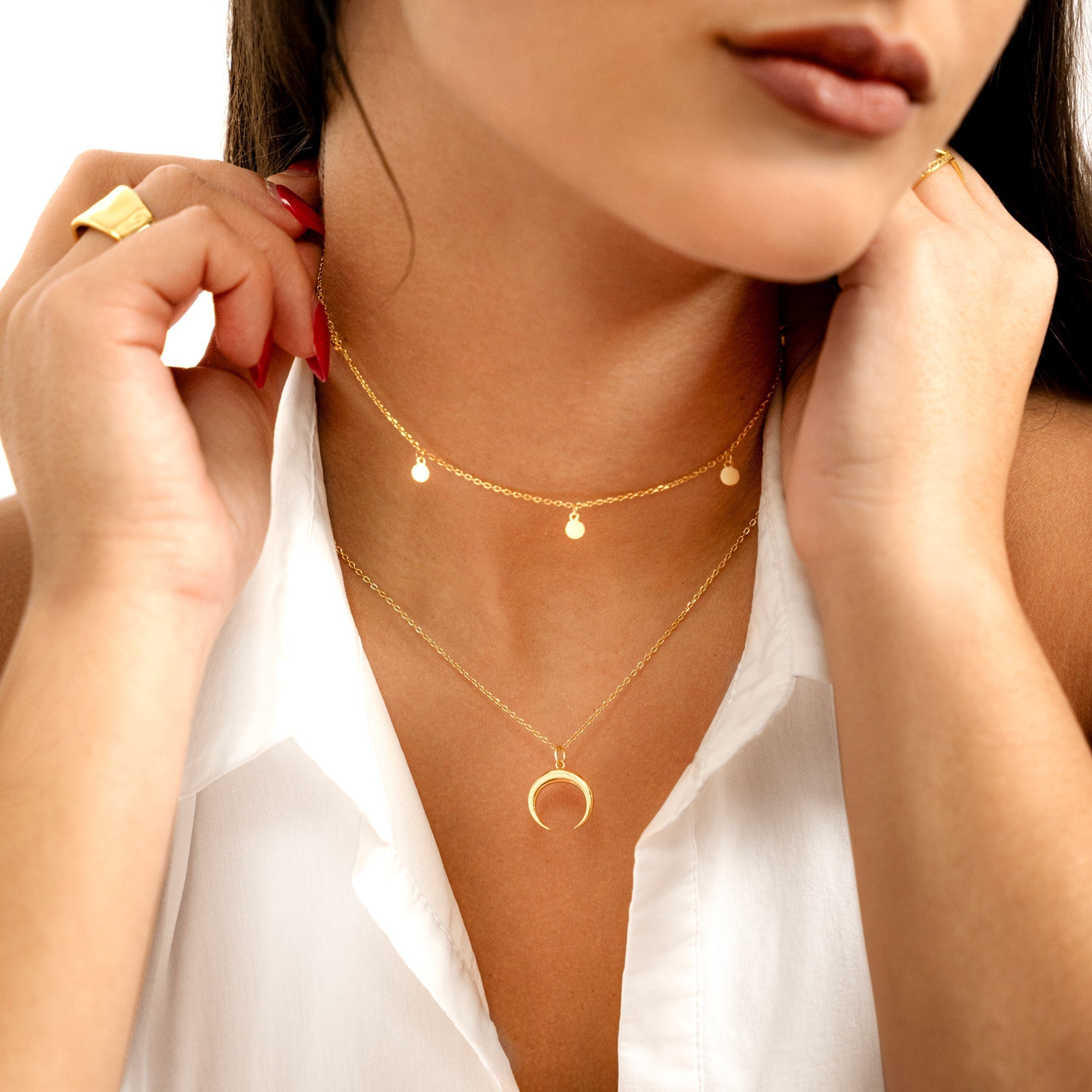 Aylin - Delicate Circle Necklace for Women