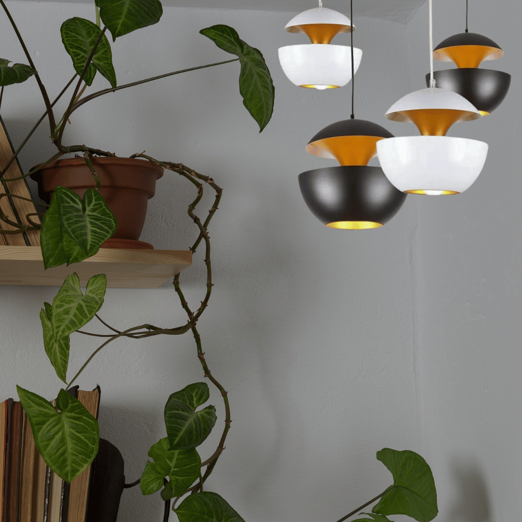 GoldGlow Pendant - Gold-Lined Dining Ceiling Lamp