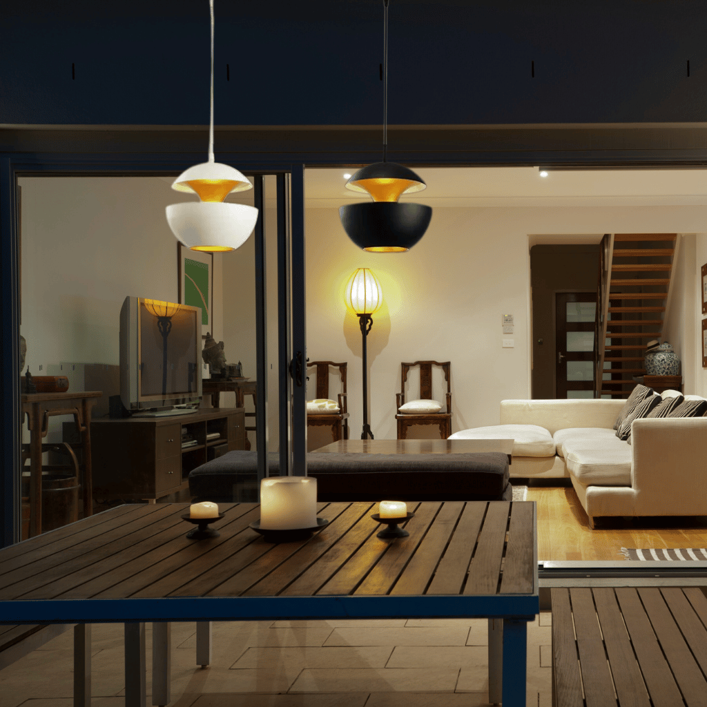 GoldGlow Pendant - Gold-Lined Dining Ceiling Lamp