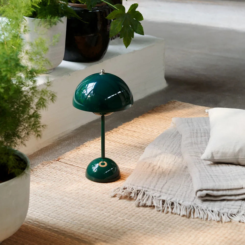 Retro Flowerlight - Cordless Rechargeable Lamp