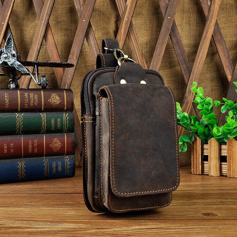EliteGuard | Leather Belt Bag with Multiple Compartments | Stylish and Functional for Daily Use 5