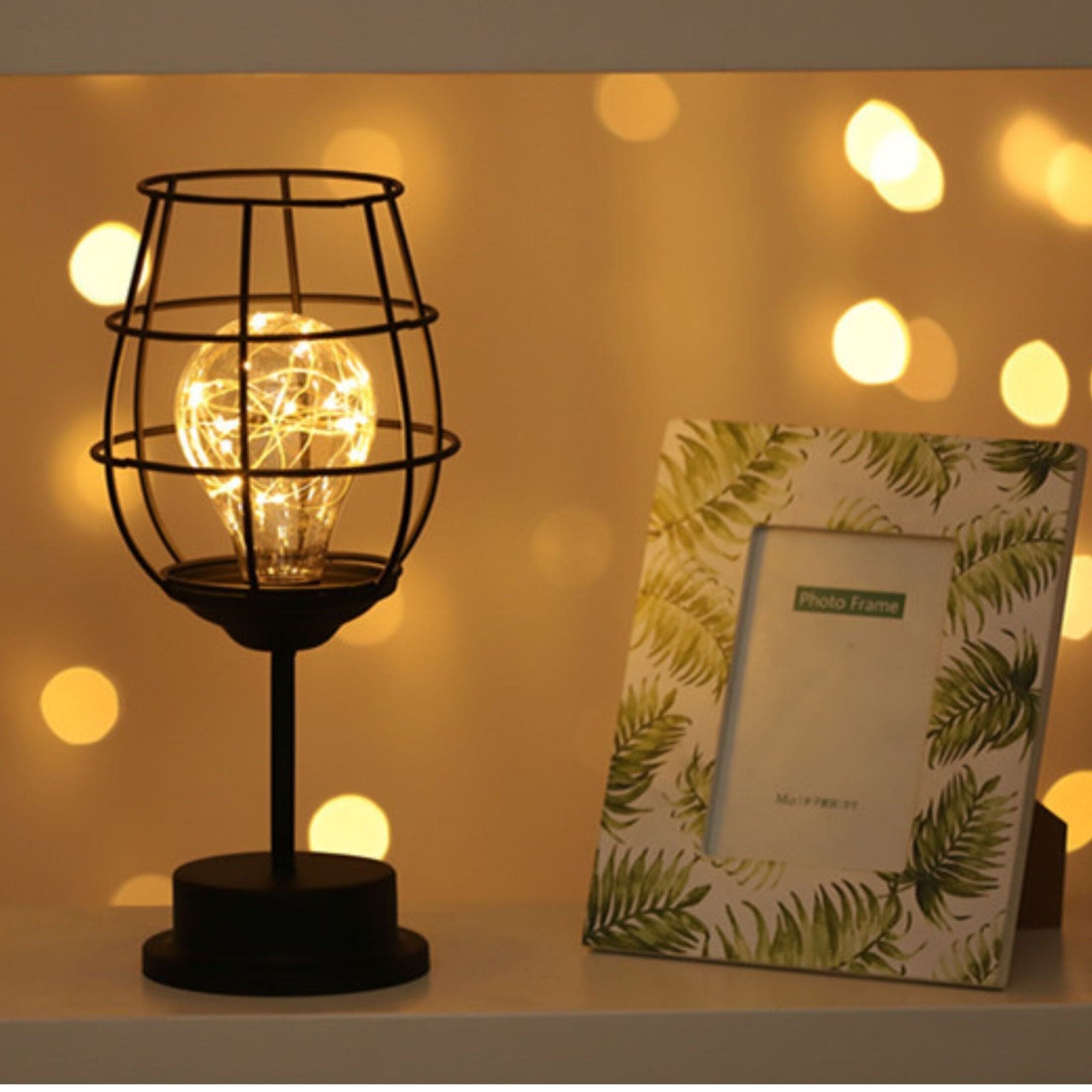 EvaLuxe | Stylish Modern Black Table Lamp for Elegant Interiors 0