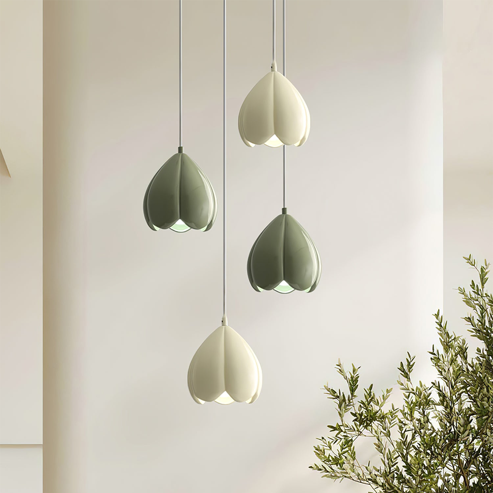 FlowerGlow Pendant - Cream Cottage Ceiling Lamp