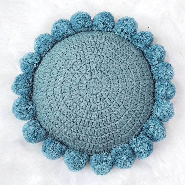 CozyCushion - Stylish Round Decorative Throw Pillow