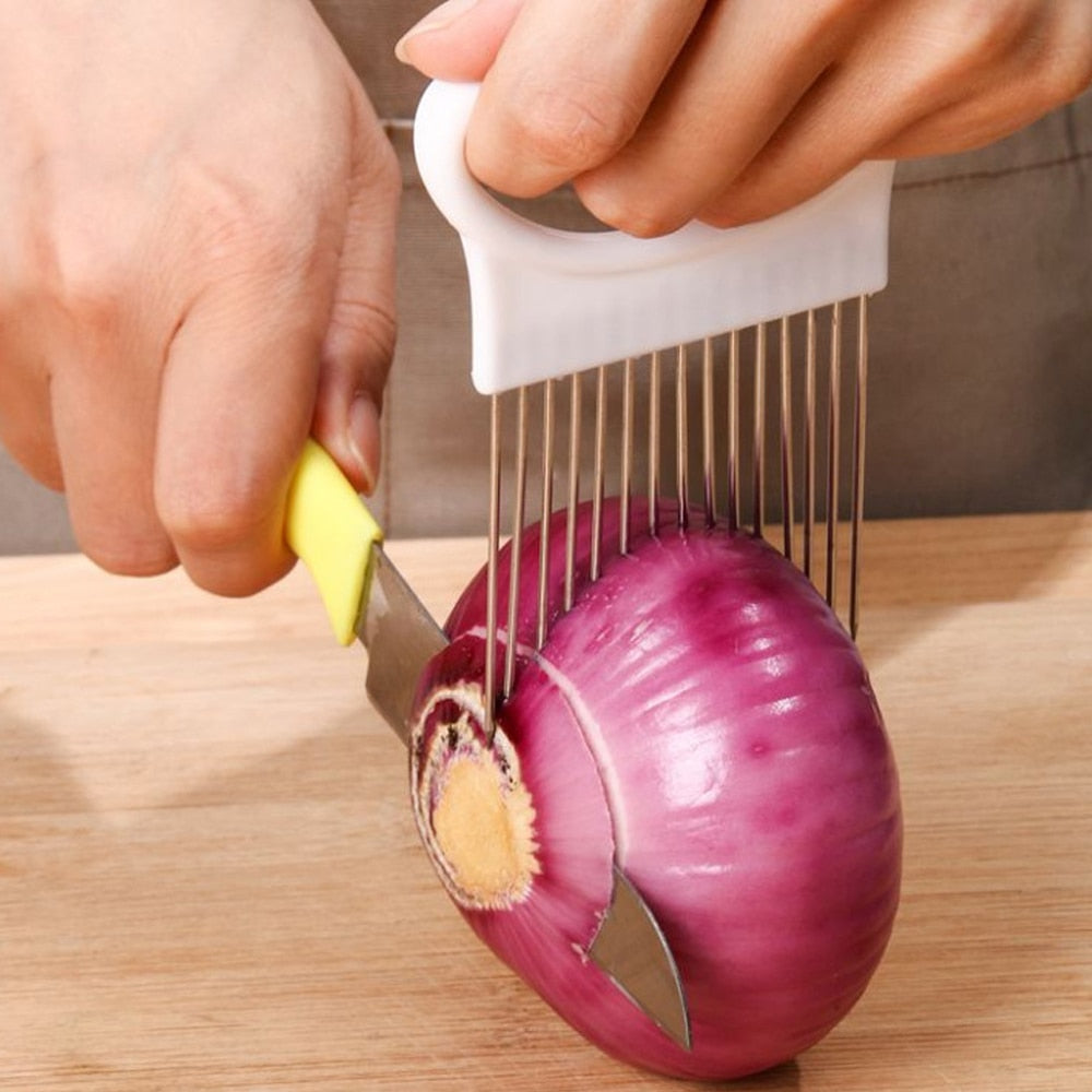 OnionMaster Cutter - Handy Kitchen Vegetable Slicer