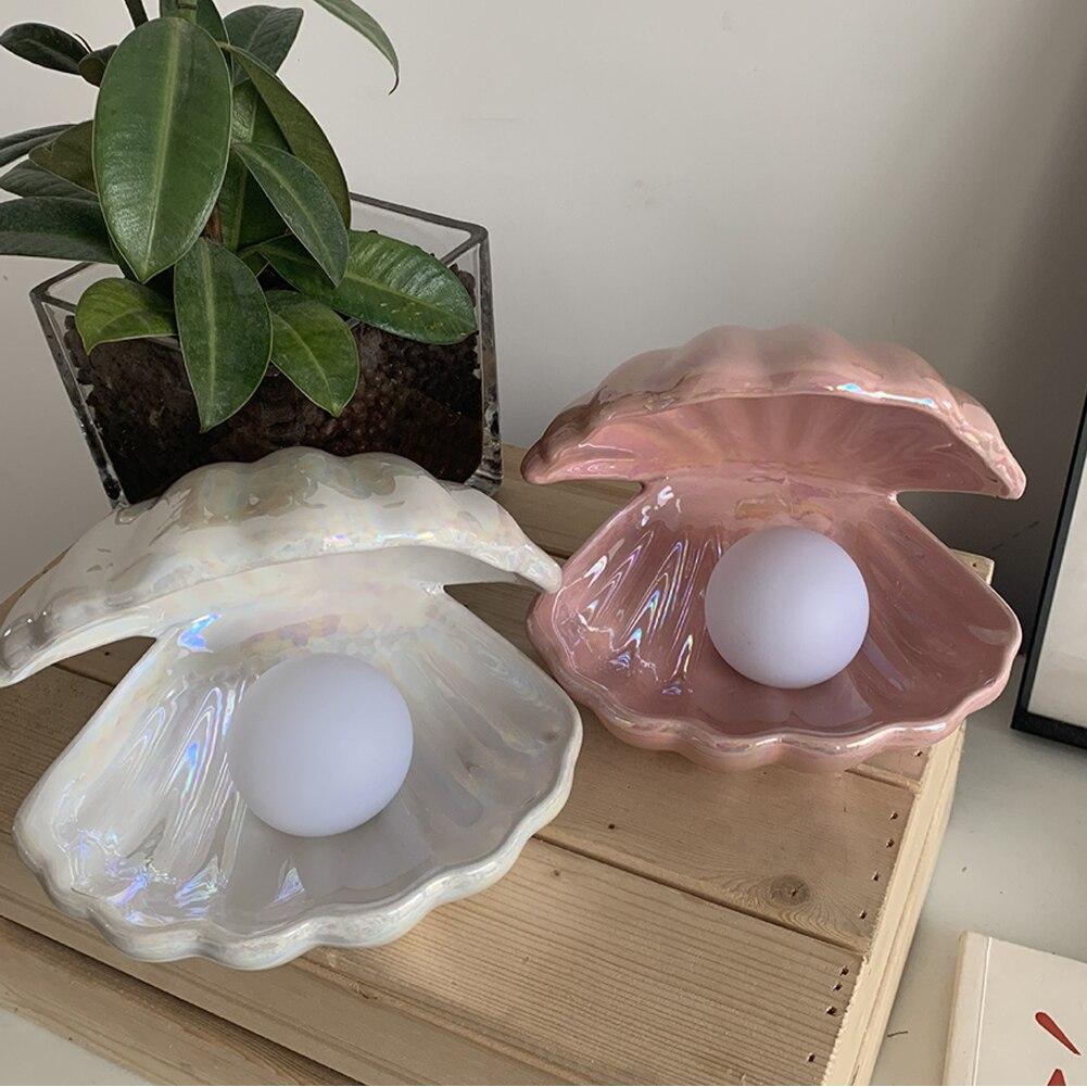 ShellGlow Lamp - Elegant Ceramic Shell Light with Pearl Glow