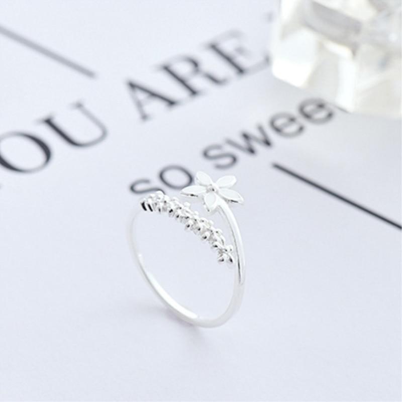 Amaril - Adjustable Silver Enamel Wildflower Ring for Women