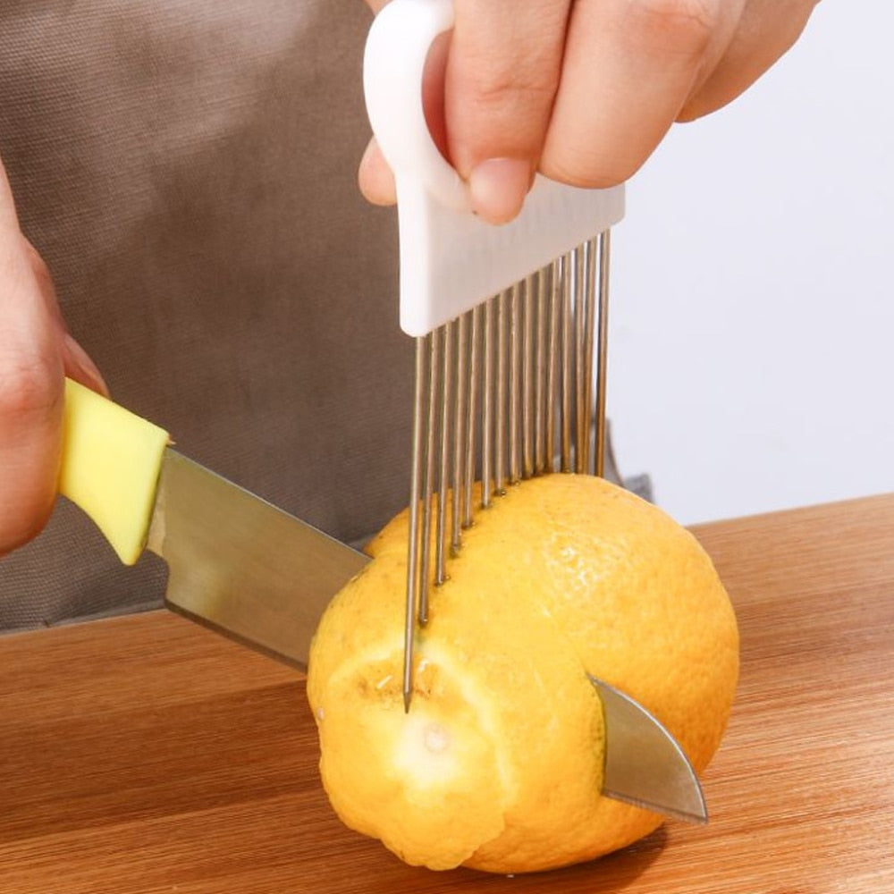 OnionMaster Cutter - Handy Kitchen Vegetable Slicer
