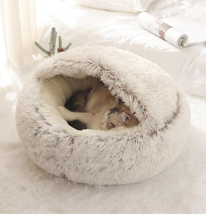 ComfyPet - Plush Basket Bed for Cats and Small Dogs