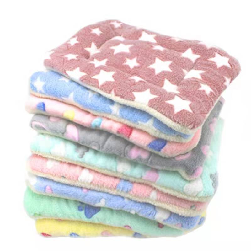 PetCloud - Ultra Soft Fleece Pet Cushion for Cats and Dogs