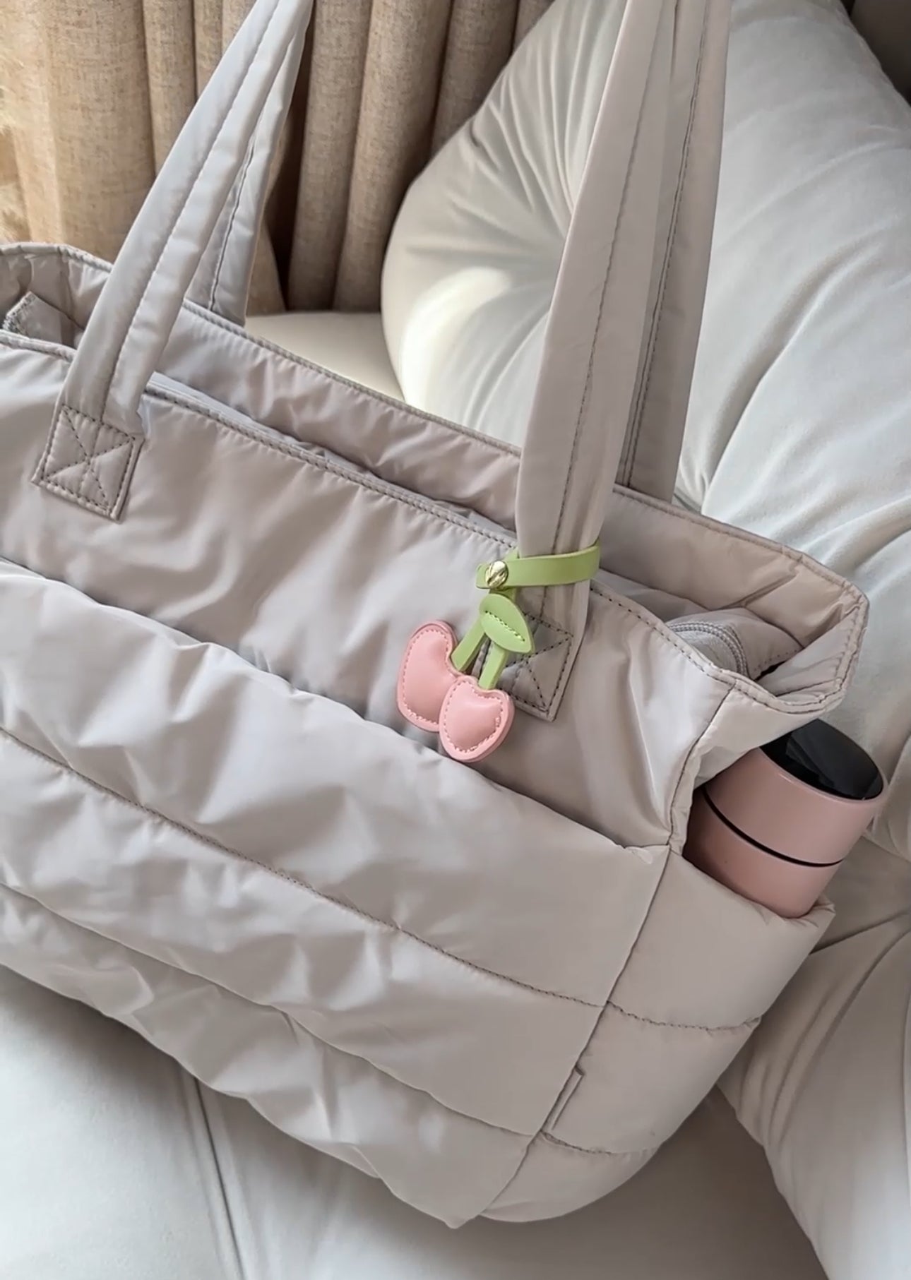 TrendFlex Backpack - Stylish Everyday Puffer Backpack