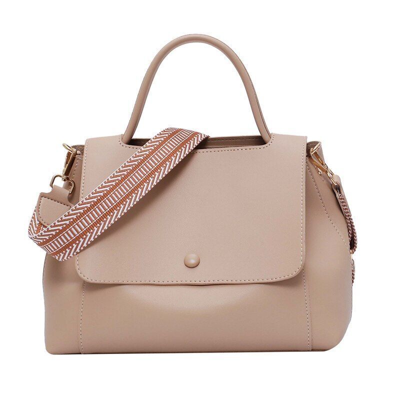 Karen Messenger - Fashionable Crossbody Shoulder Bag