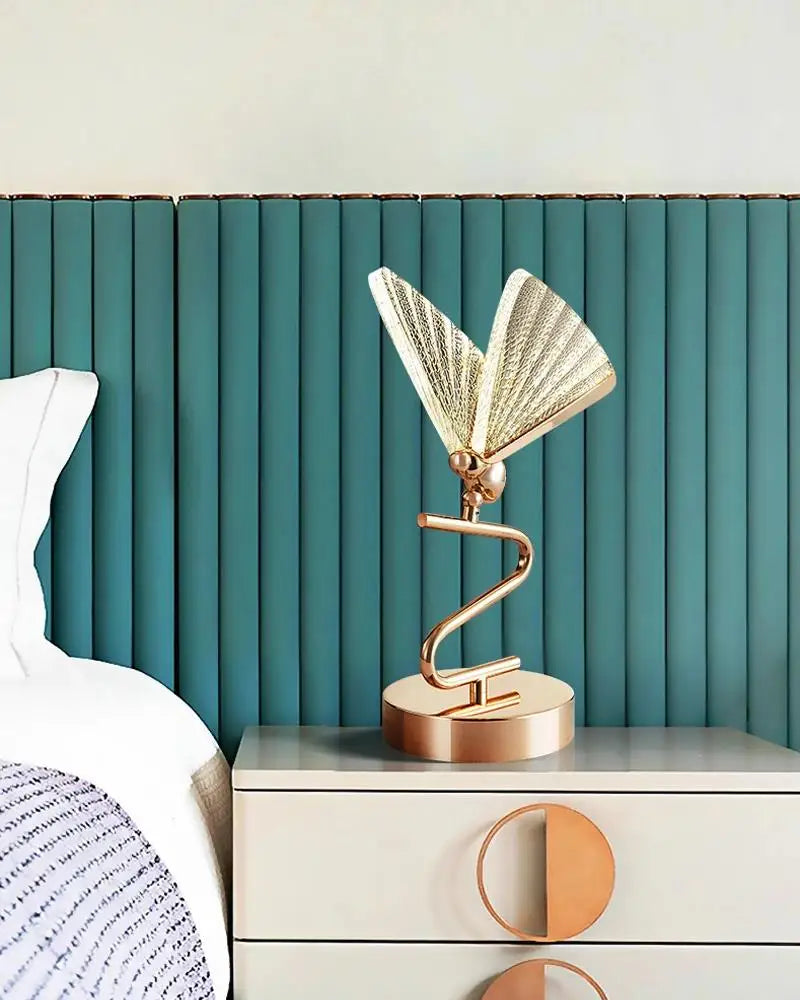 LuminousWings Butterfly Table Lamp - Luxe Accent