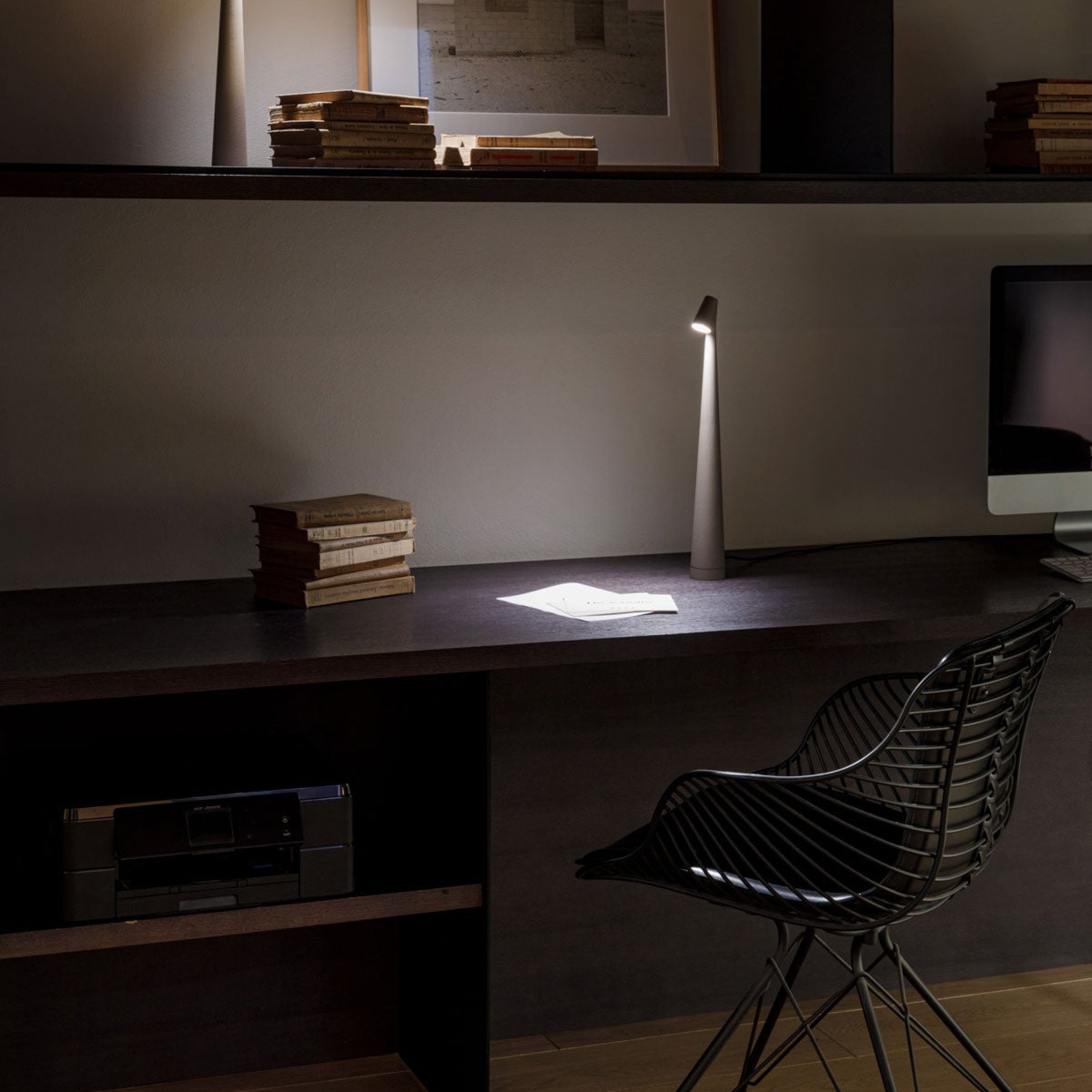 Luminara | Modern Minimalist Wireless LED Table Lamp 2