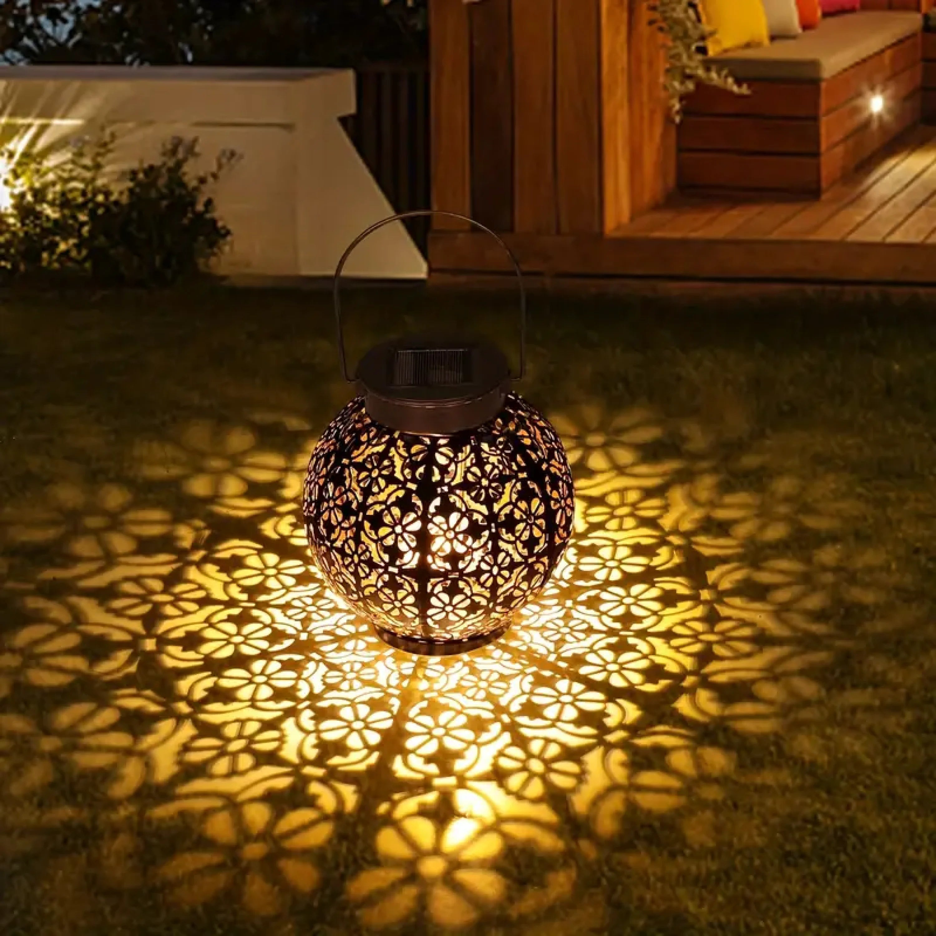 LunaGlow | Elegant Retro Solar Garden Lamp for Enchanting Spaces 5