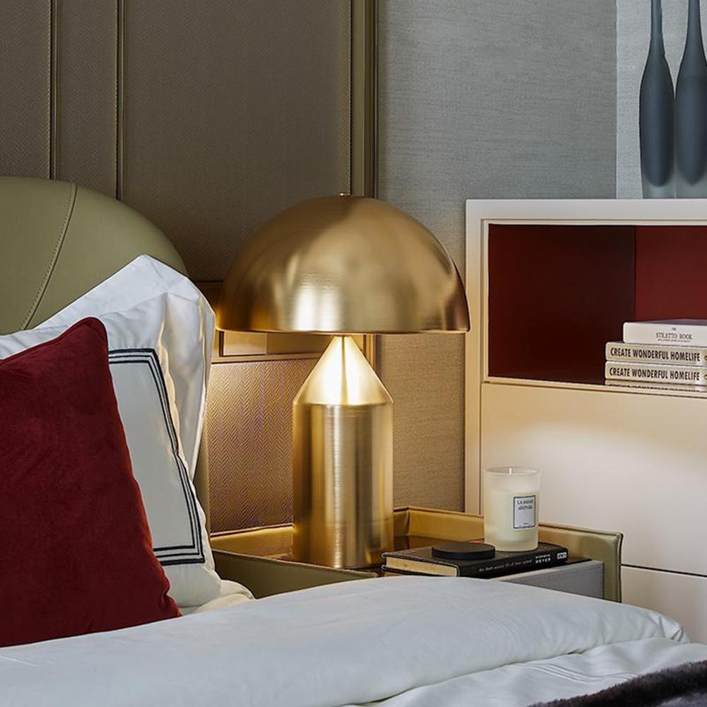 Lunaris | Elegant Modern Metal Desk Lamp for Stylish Interiors 1