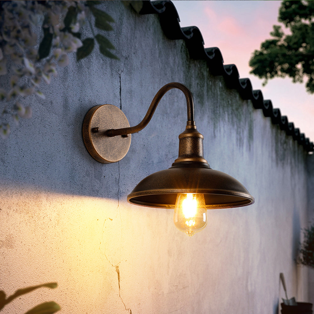 Alessio - Vintage Antique Brass Outdoor Wall Lamp (IP65)