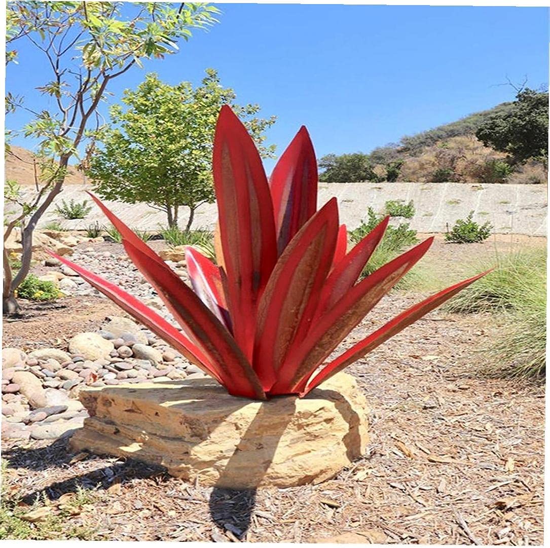 Maison Elmora | Metal Garden Statue with Realistic Agave Design | Durable Accent for Indoor and Outdoor Decor 1