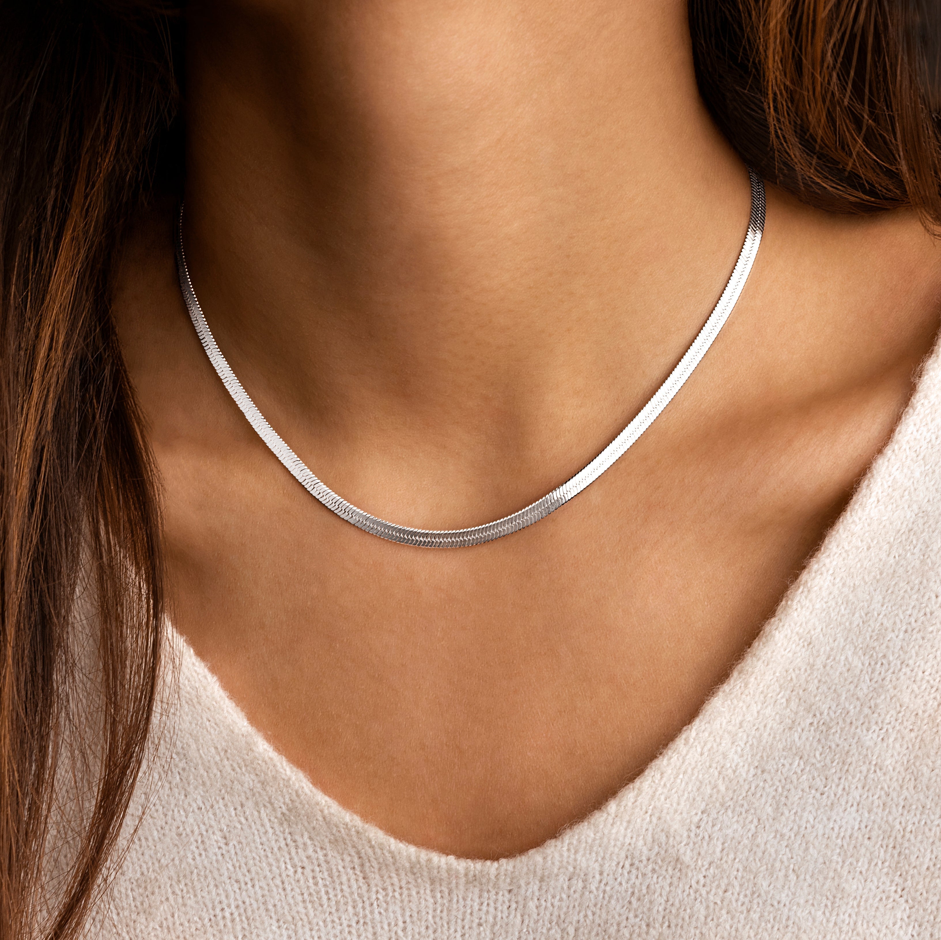 Helena - Sleek Flat Chain Necklace for Women