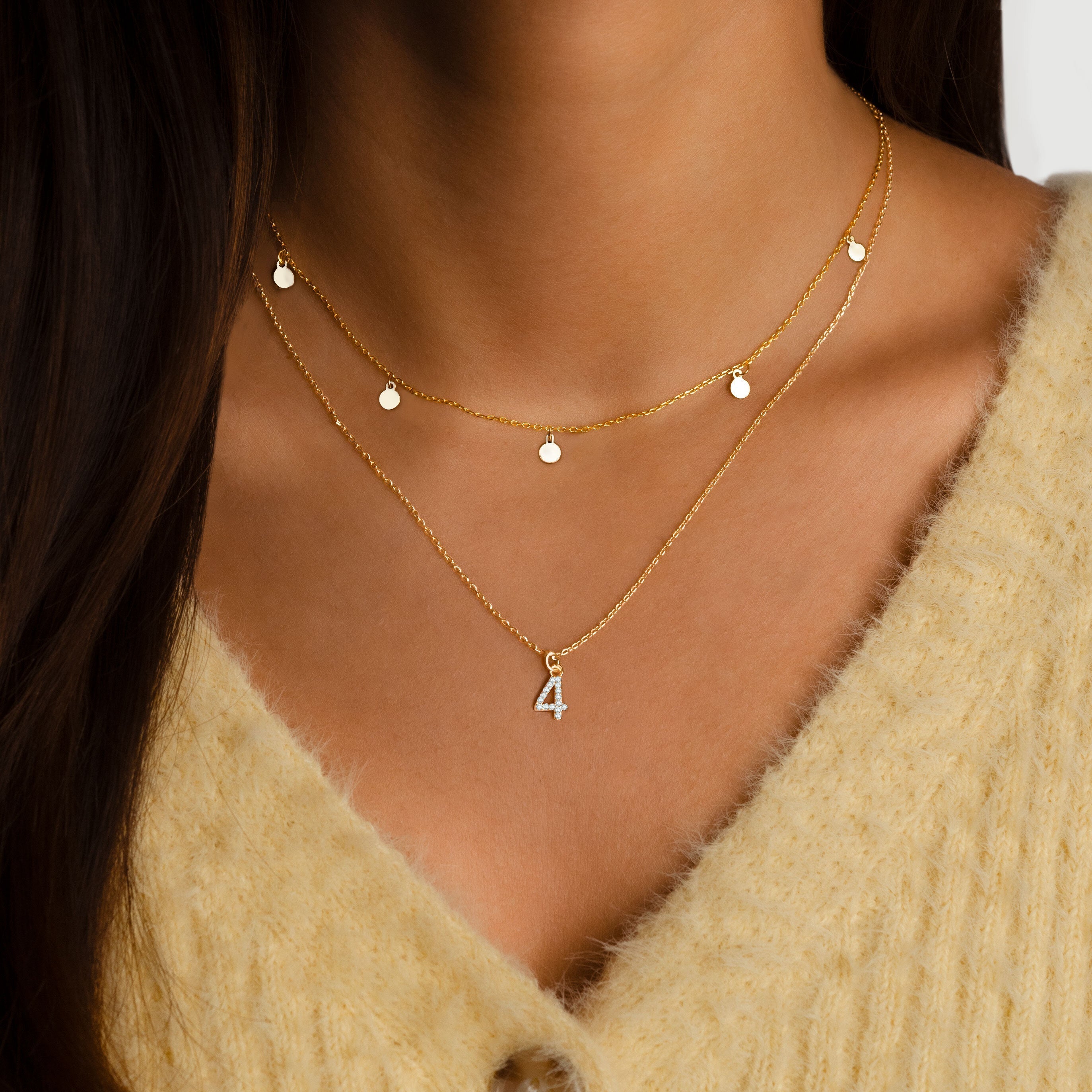 Aylin - Delicate Circle Necklace for Women