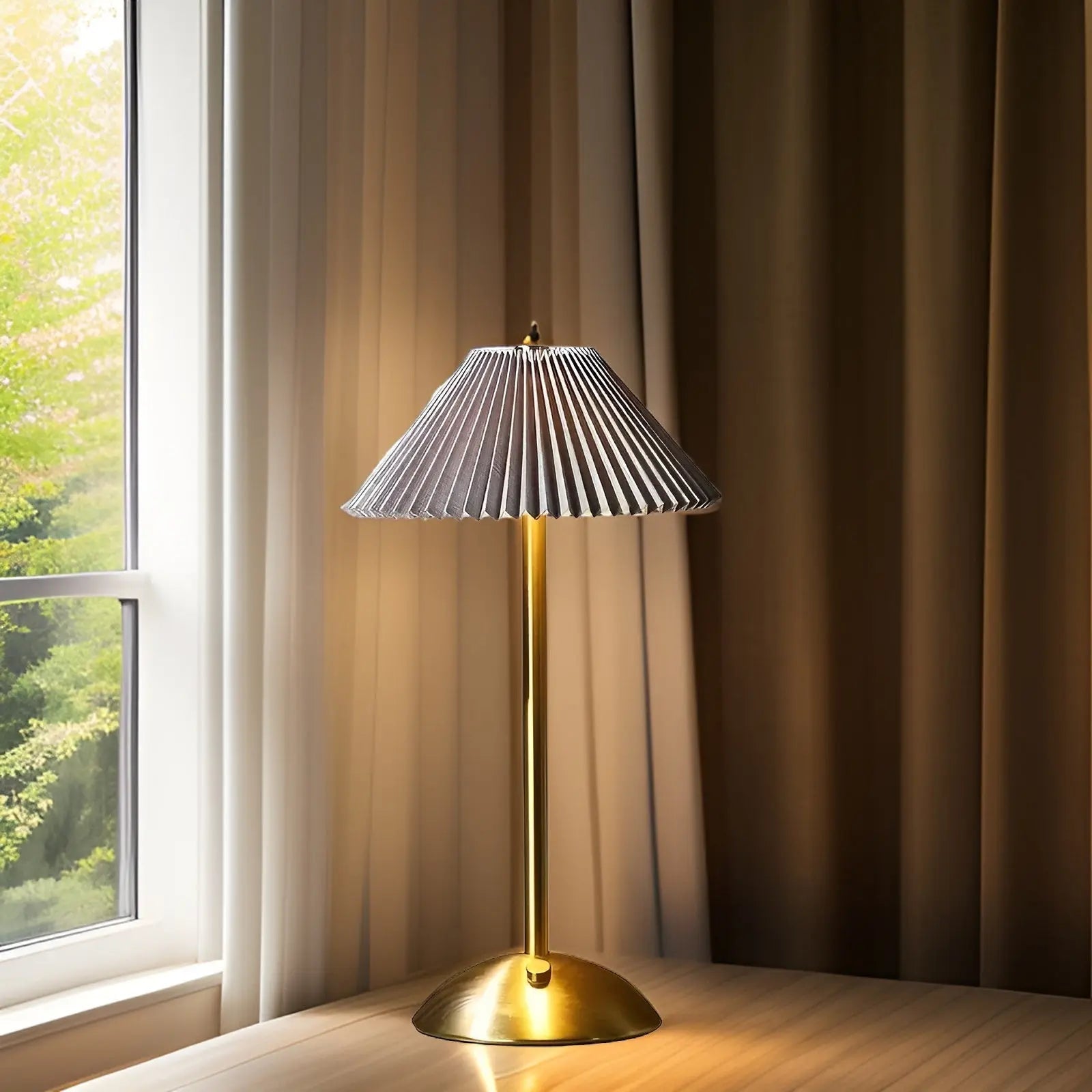 VersaLight Cordless Table Lamp - Metal Design