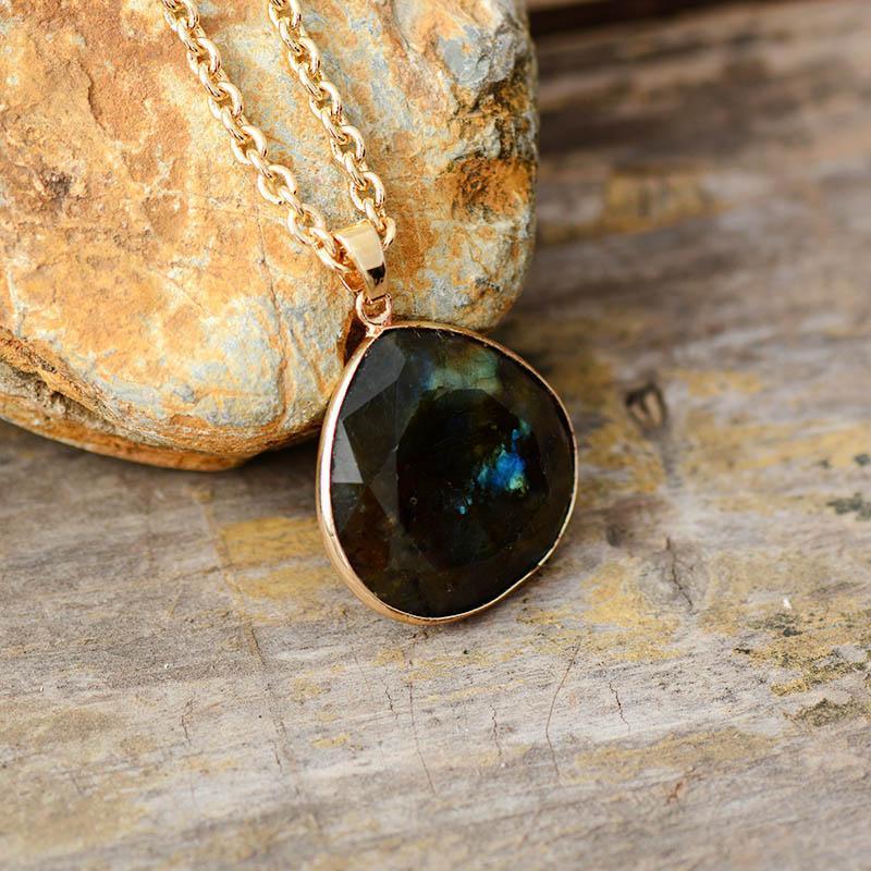 Labradorite Aura Necklace
