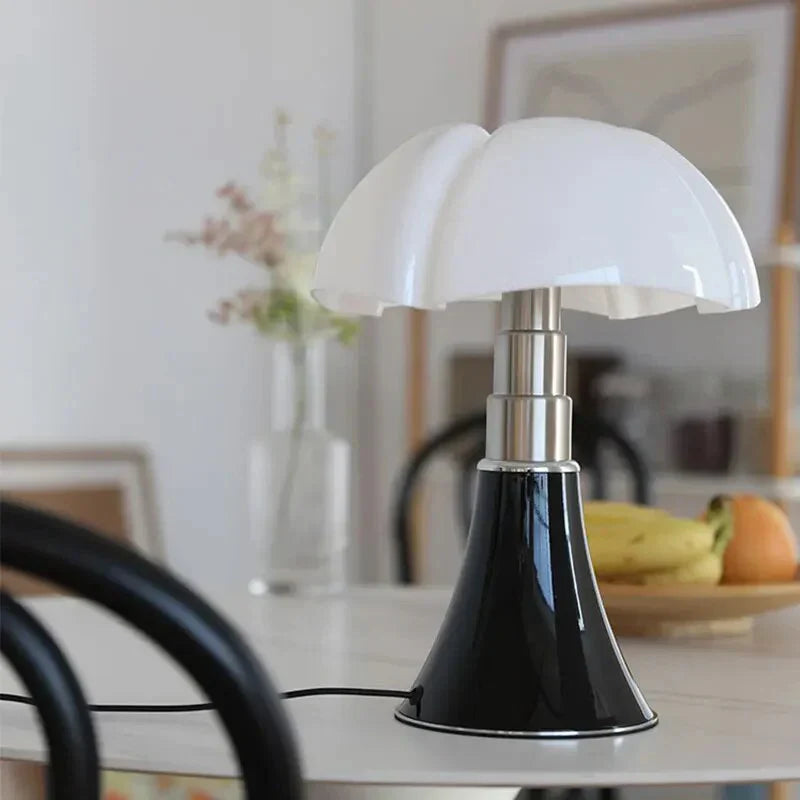 FloraLuxe - Elegant Flower Table Lamp