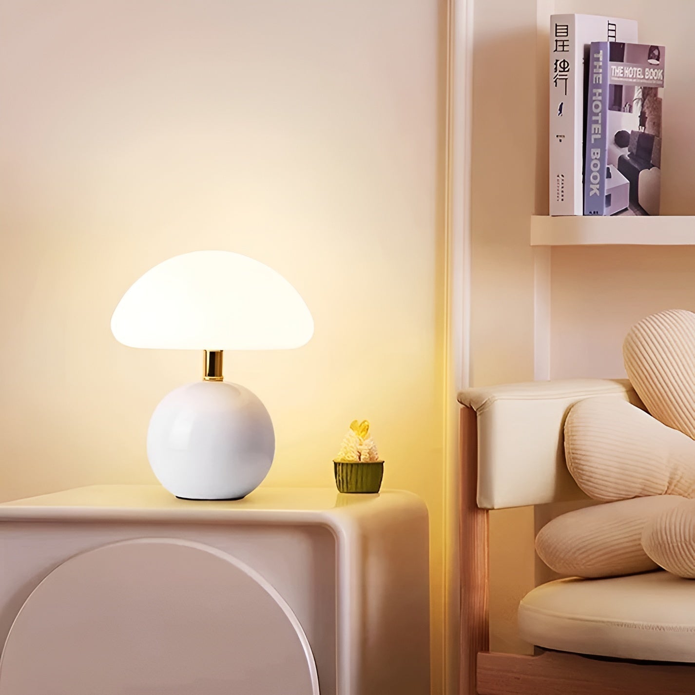 Elegant Mushroom LED Lamp - Warm Ambient Light