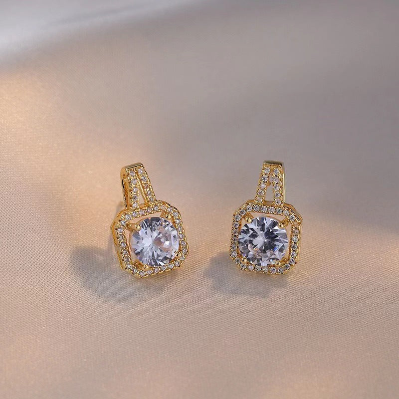 Elegantia Jewelry Set - Luxury Gold Set for Every Occasion