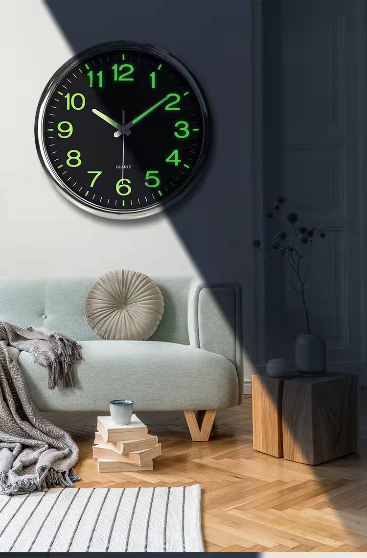 Silent Classroom Clock 30cm - Glow-in-Dark Clock