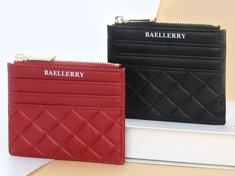 CardMate - Stylish Quilted Mini Card Holder