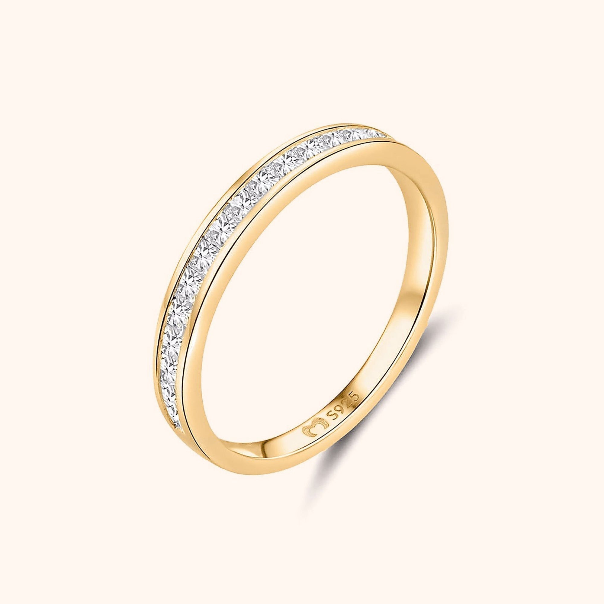 Amelia Zirconia Ring — Sterling Silver