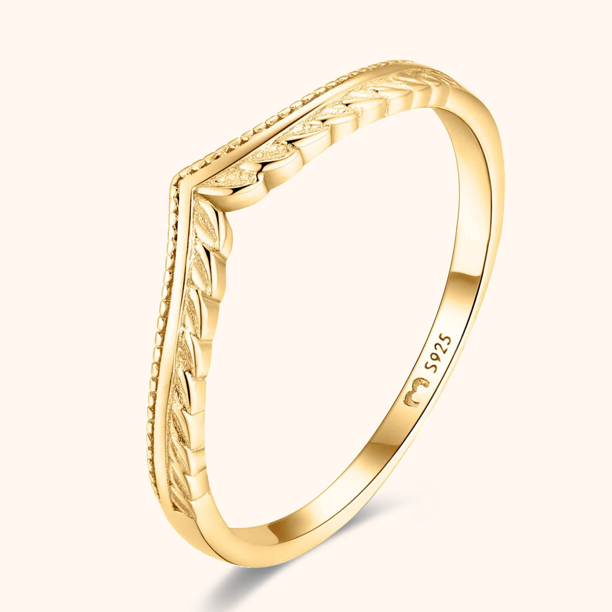 Vera - Leaf Motif Ring for Women
