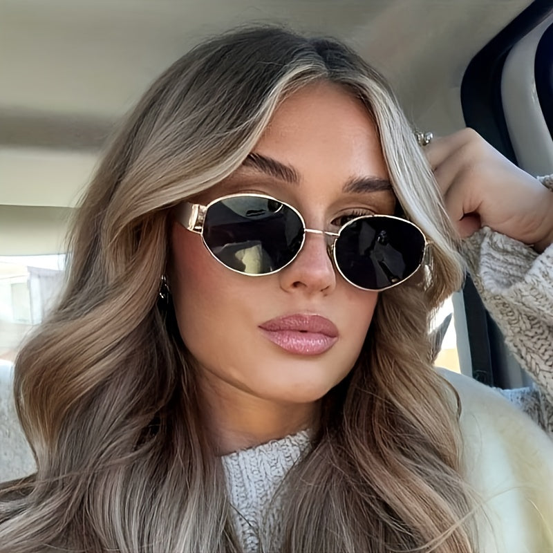 Retro Round Sunglasses - Chic UV Protection for Everyday Style 2