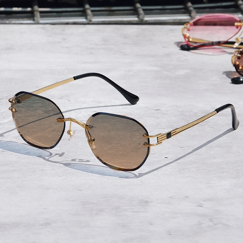 Rimless Sunglasses - Elegant Gold Metal Frames with UV Protection for Stylish Eye Safety 2