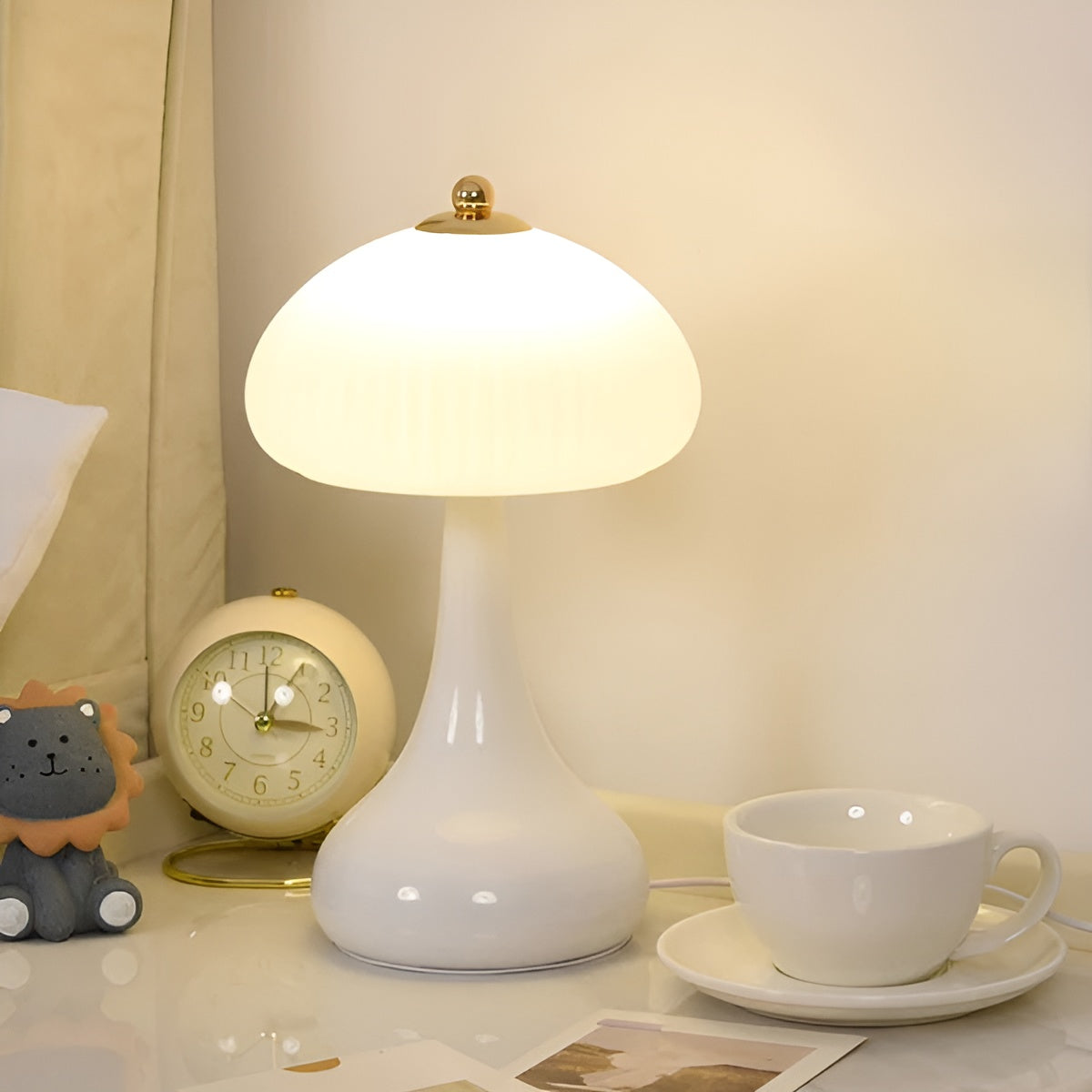 Luxe Mushroom Table Lamp - Dimmable LED Accent Light