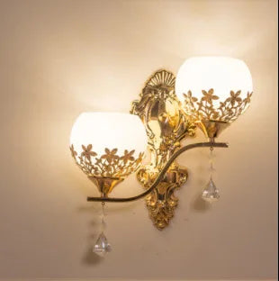 LuxeGlow - Gold LED Wall Lamp for Ambient Lighting