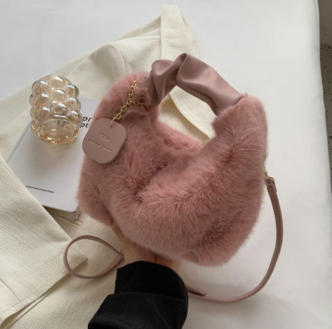 Fluffy - Soft Plush Handbag