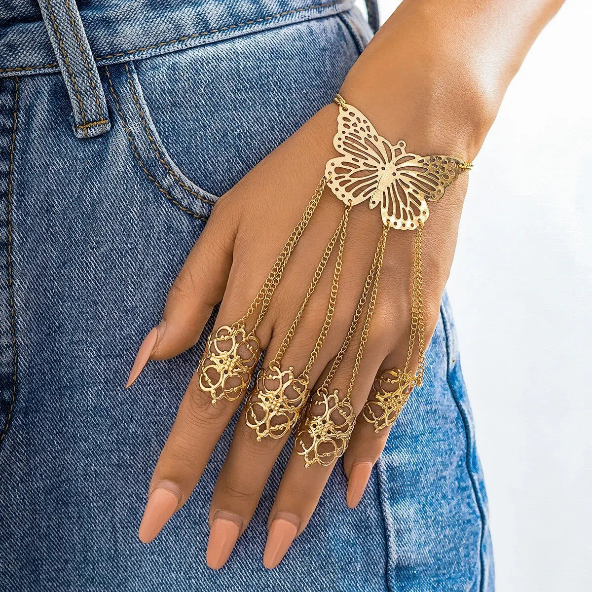 ButterflyElegance - Elegant Butterfly Bracelet and Ring Set