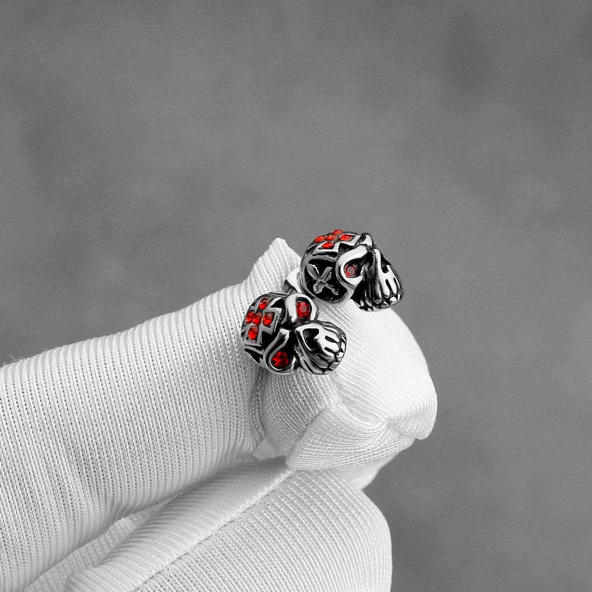 SkullEarrings - Bold Stainless Steel Skull Earrings
